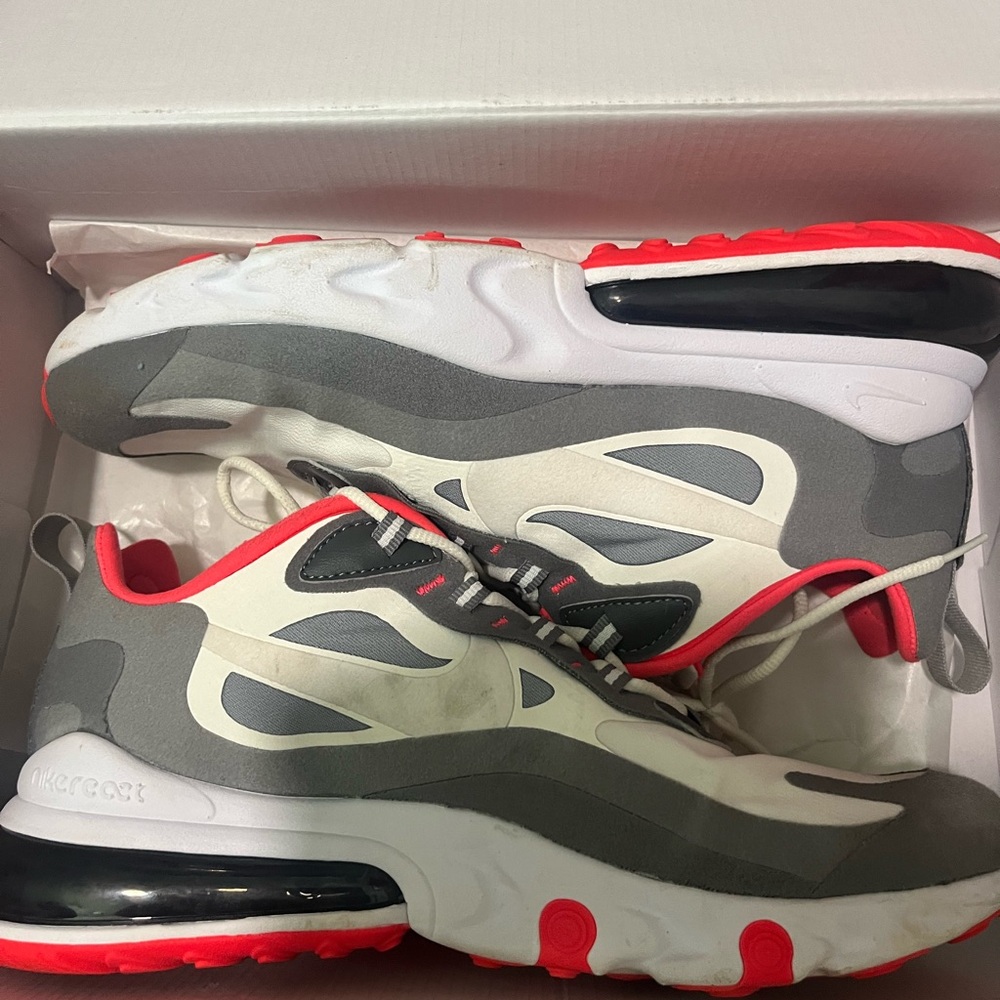 Air Max 270 React - image 5